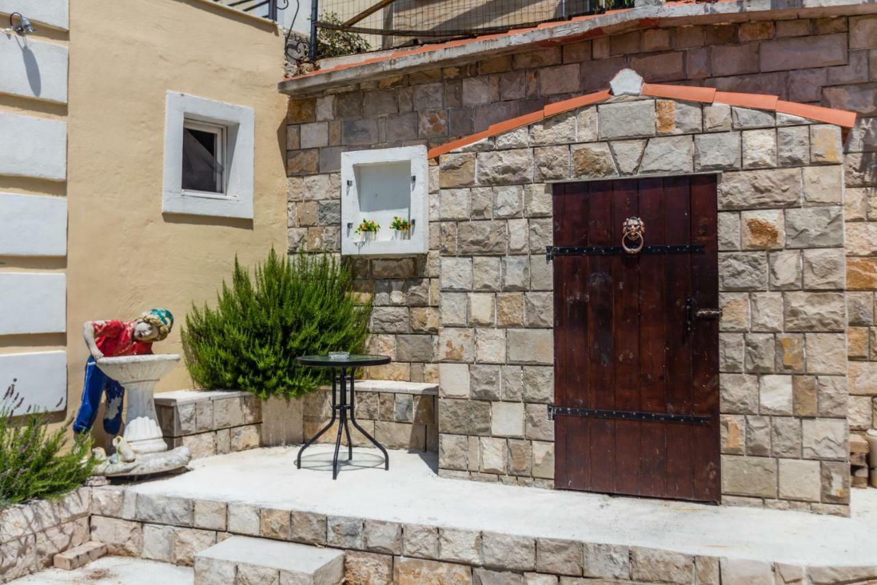 Sunny Nest Apartments Kotor Exteriér fotografie